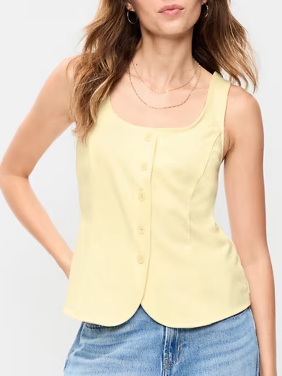 Tops - Women’s Sleeveless Button-Front Top in Pale Yellow